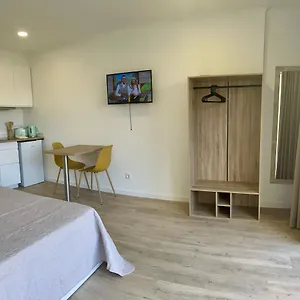 Feeling Like Apartment