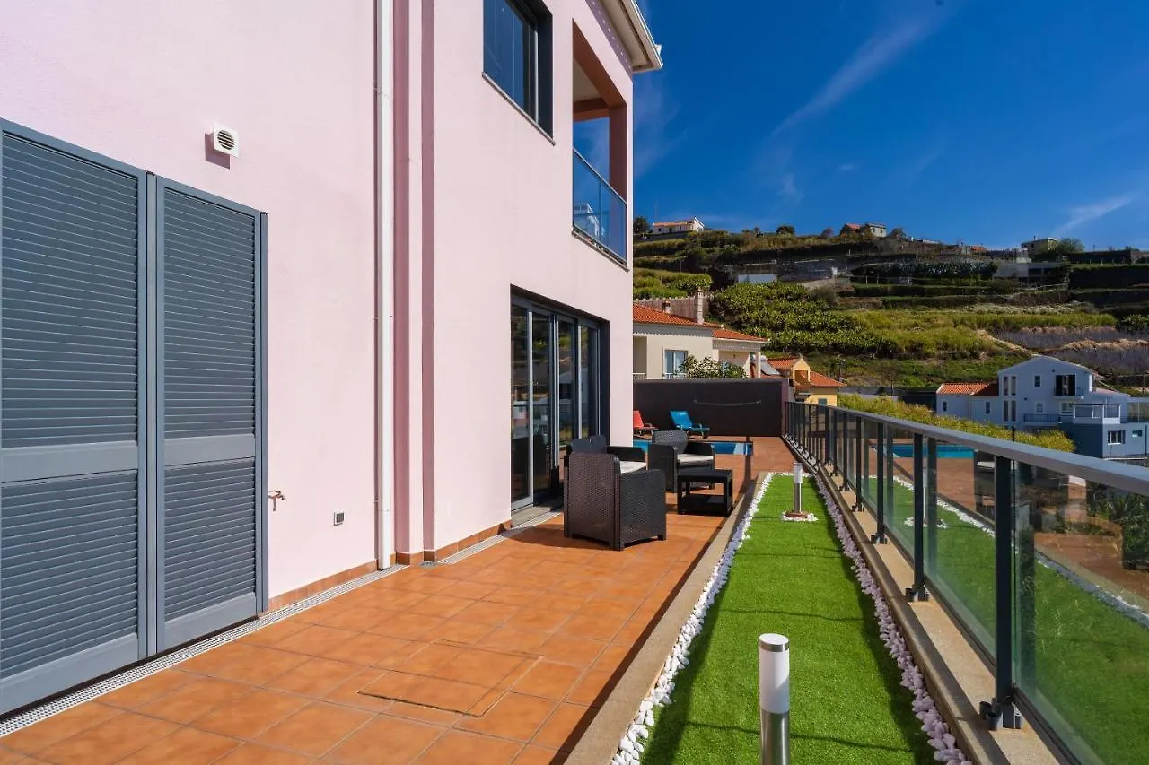 Canhas Views Holiday home